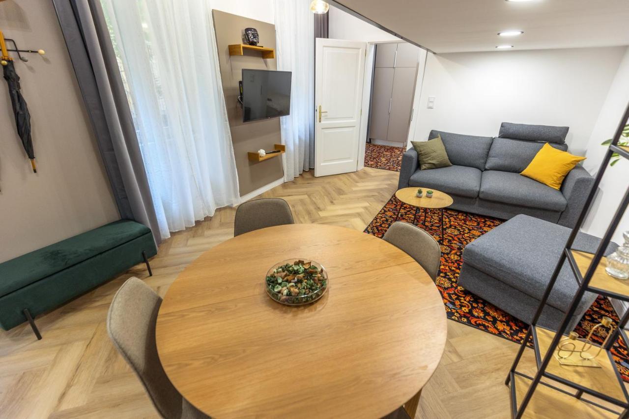 Downtown Luxury Apartment Будапеща Екстериор снимка