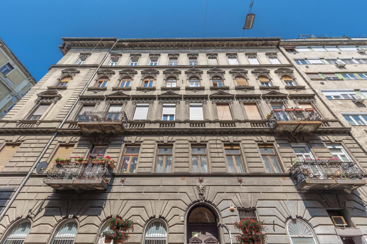 Downtown Luxury Apartment Будапеща Екстериор снимка